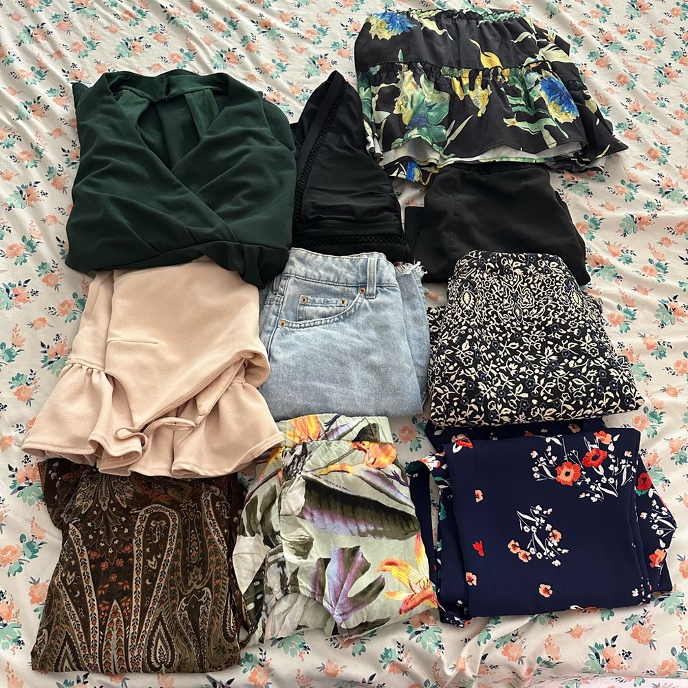Lot of 10 Women’s Clothing like New Barely Worn